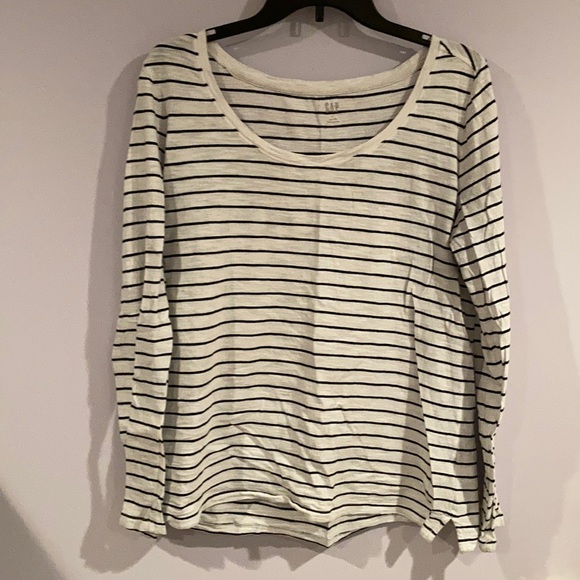 Long sleeve tee from Gap - Picture 2 of 3